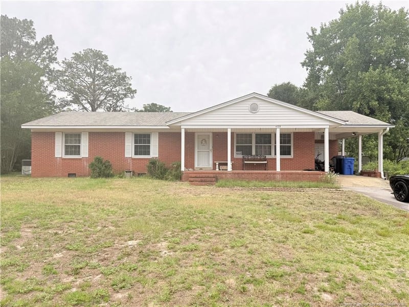 4733 Rosehill Rd, Fayetteville, NC 28311