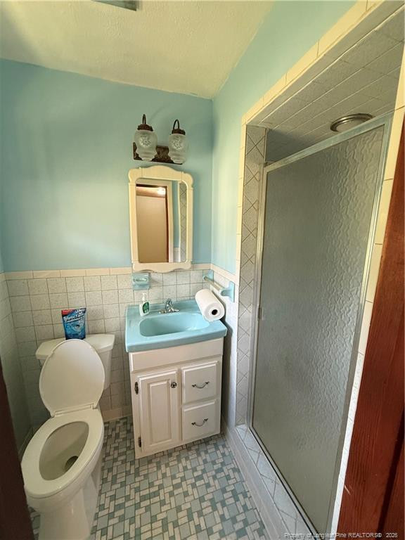 4733 Rosehill Rd, Fayetteville, NC 28311