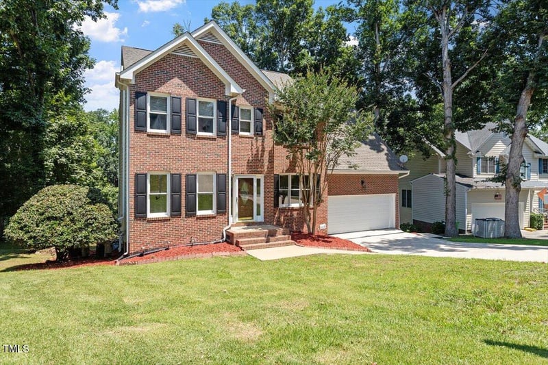 4733 Royal Troon Dr, Raleigh, NC 27604