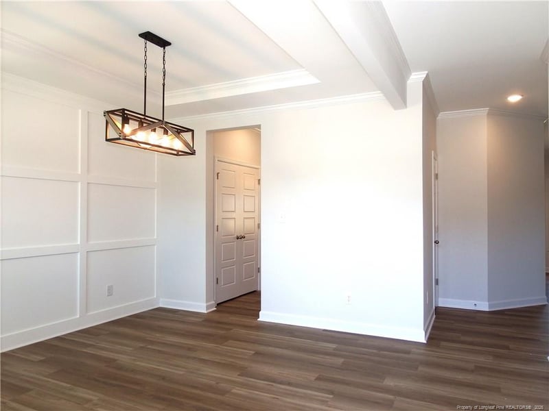4734 Scenic Pines Dr, Hope Mills, NC 28348