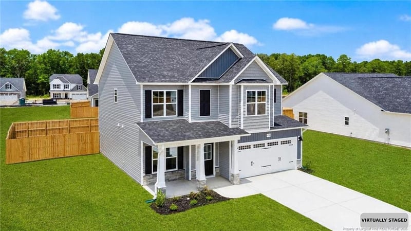 4734 Scenic Pines Dr, Hope Mills, NC 28348