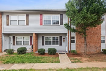 4735 Champion Ct, Greensboro, NC 27410