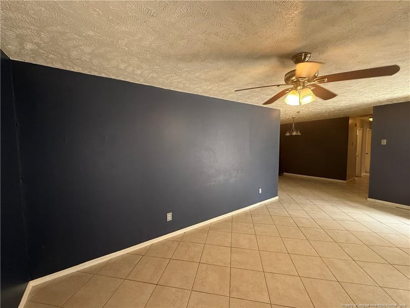 4736 Belford Rd, Fayetteville, NC 28314