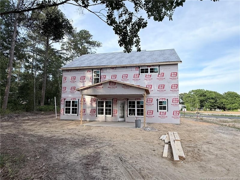 4736 Slew Dr, Hope Mills, NC 28348