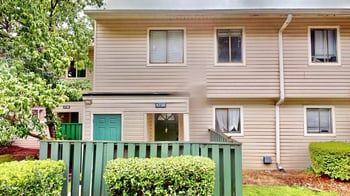 4736 Walden Pond Dr, Raleigh, NC 27604