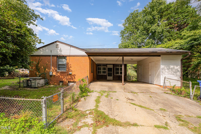 4737 Rosehill Rd, Fayetteville, NC 28311