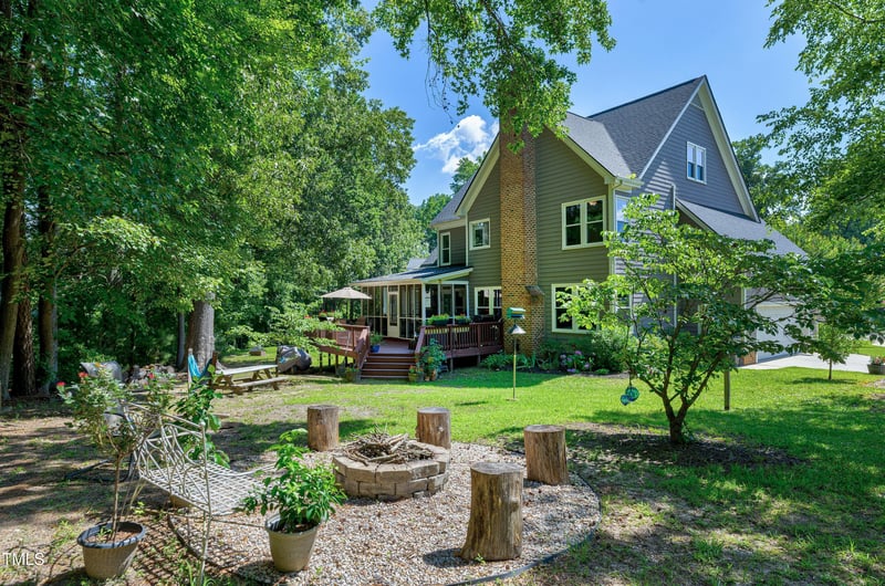 4737 Shady Greens Dr, Fuquay Varina, NC 27526