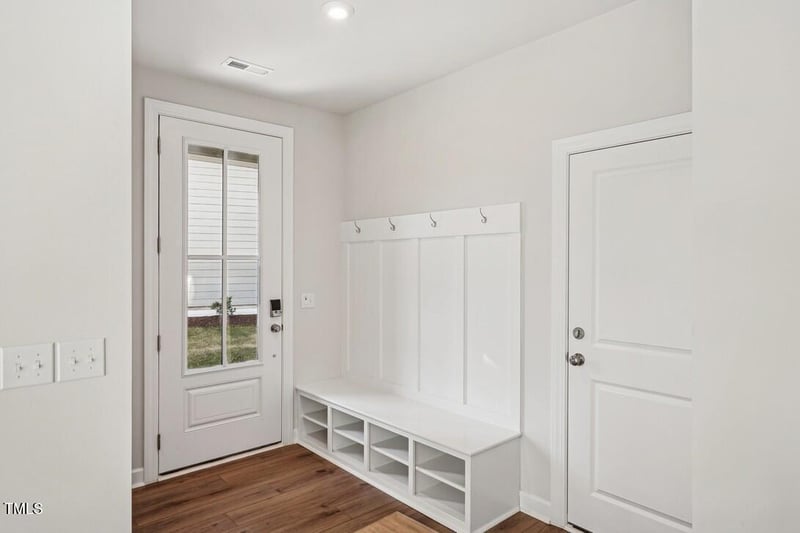 4738 Cypress Tree Ln, Raleigh, NC 27612