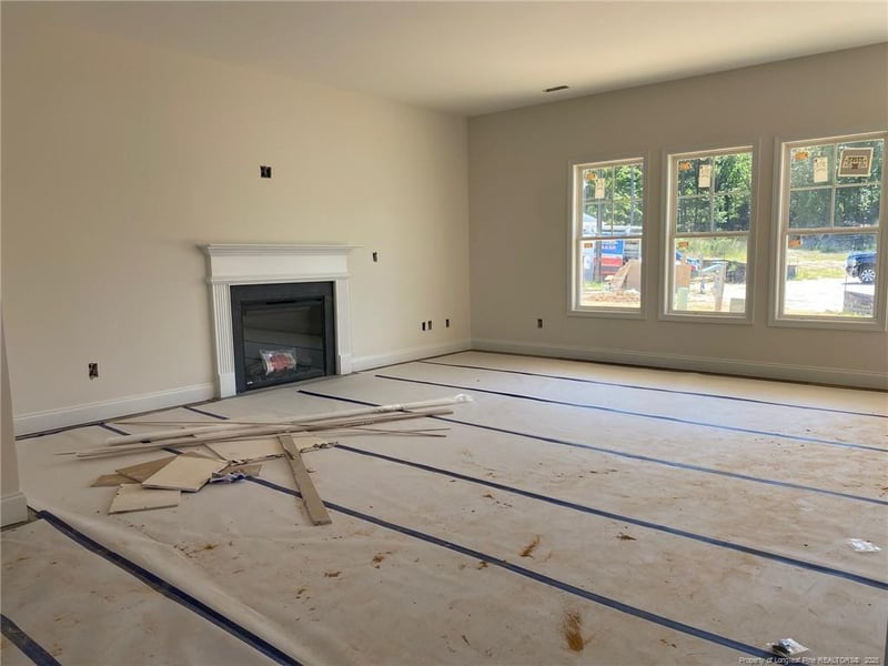474 Crichton Ct, Fayetteville, NC 28311