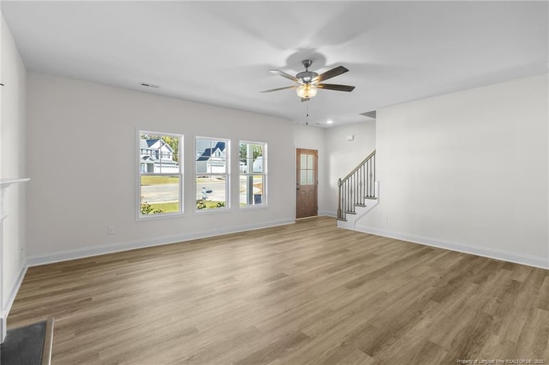 474 Crichton Ct, Fayetteville, NC 28311