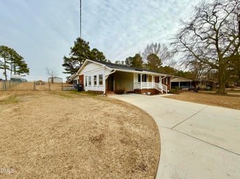 474 Old Stage Rd, Coats, NC 27521