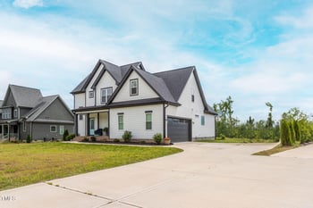 474 Pine Ridge Rd, Zebulon, NC 27597