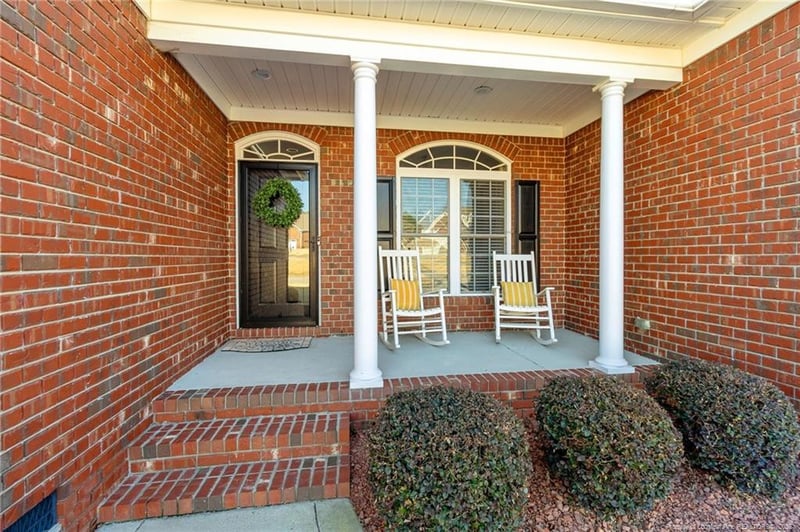 4740 Bramble St, Hope Mills, NC 28348