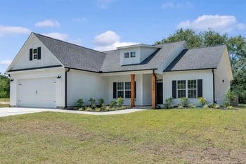 4740 Slew Dr, Hope Mills, NC 28348