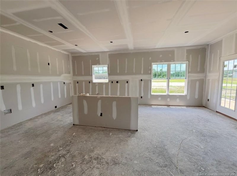 4744 Slew Dr, Hope Mills, NC 28348