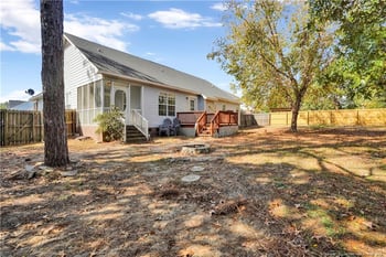 4745 Miranda Dr, Hope Mills, NC 28348