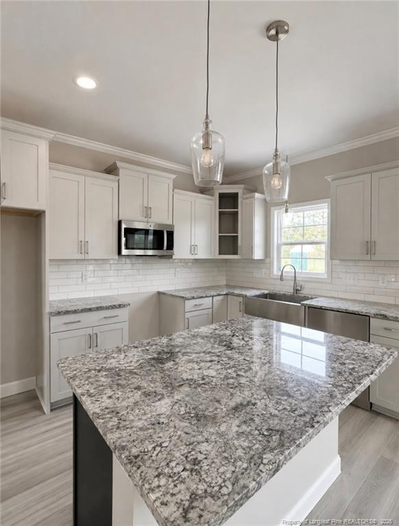 4745 Slew Dr, Hope Mills, NC 28348