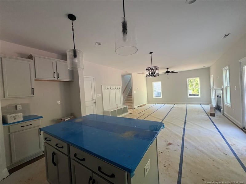 475 Crichton Ct, Fayetteville, NC 28311
