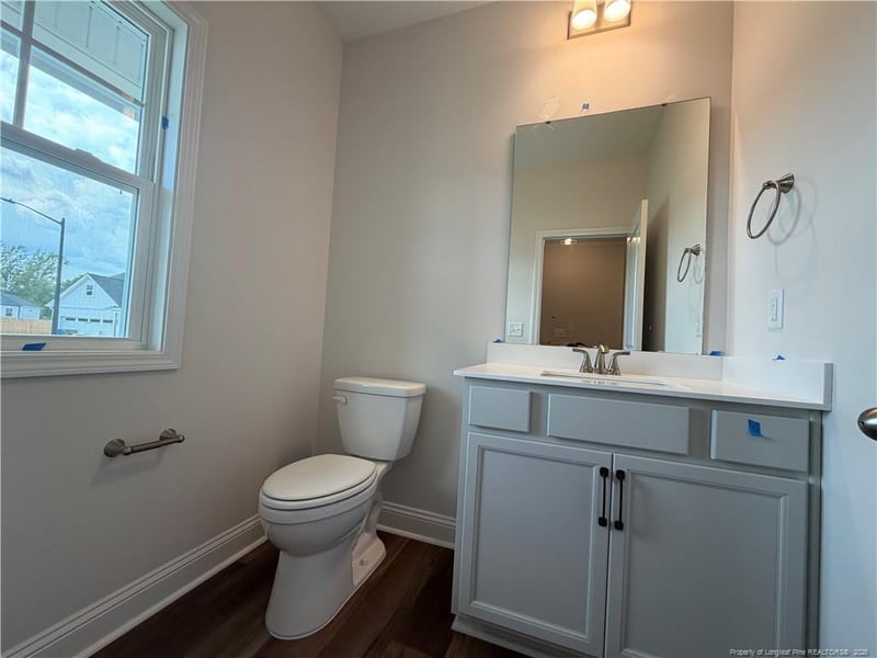 475 Crichton Ct, Fayetteville, NC 28311