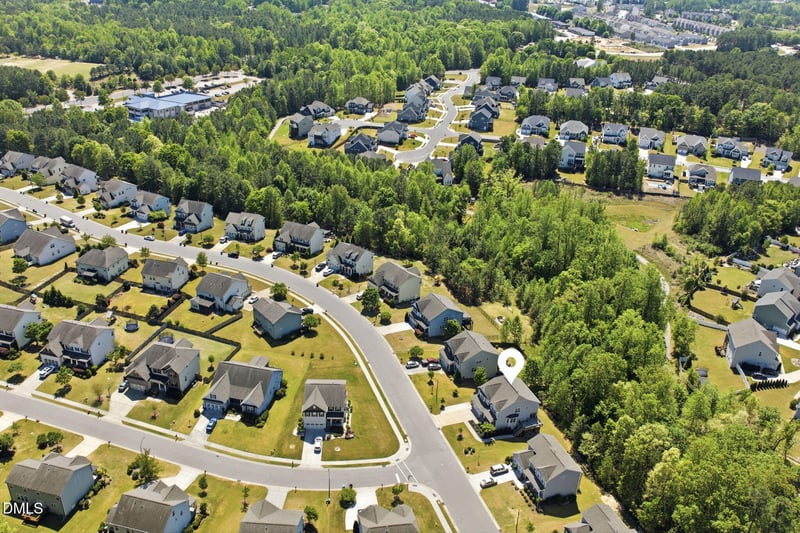475 Granite Creek Dr, Rolesville, NC 27571