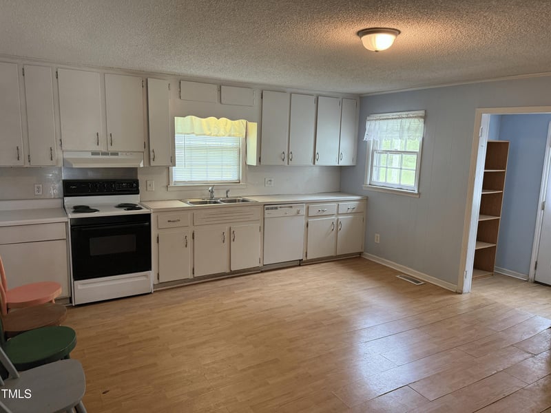 475 Main St, Lillington, NC 27546