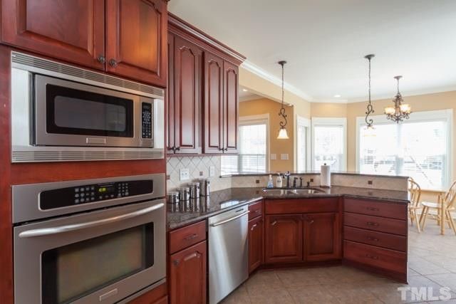 475 Winding Oak Way, Clayton, NC 27520
