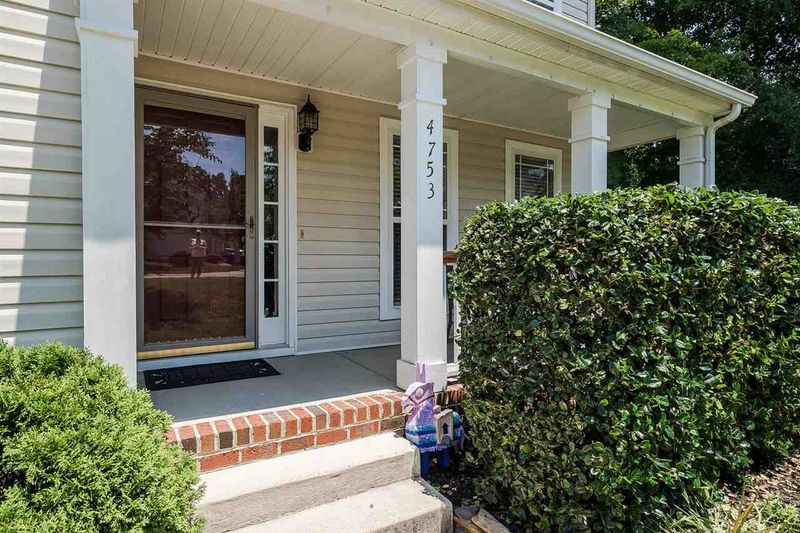 4753 Landover Dale Dr, Raleigh, NC 27616