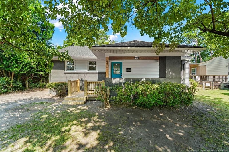 476 Mcbain Dr, Fayetteville, NC 28305