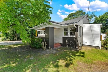 476 Mcbain Dr, Fayetteville, NC 28305