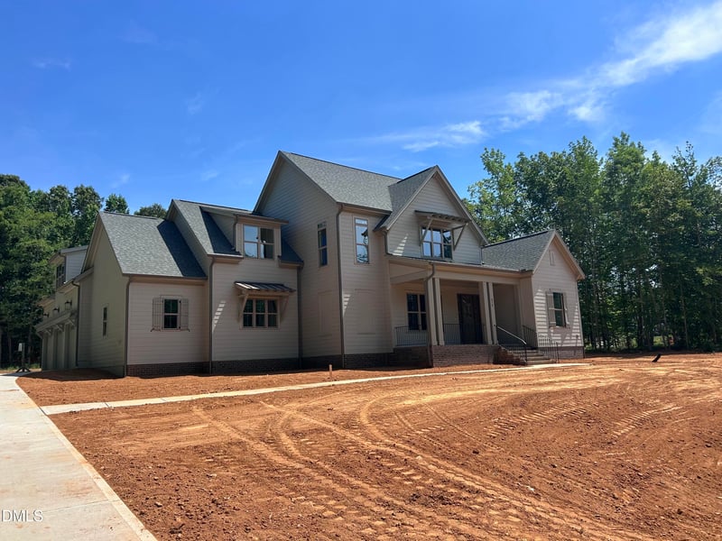 476 Mollie Meadow Dr, Zebulon, NC 27597
