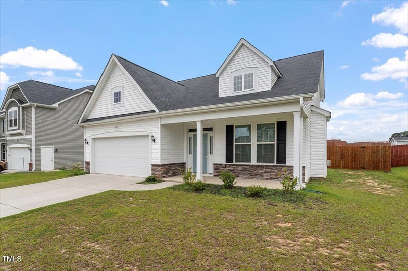 4763 Woodline Dr, Fayetteville, NC 28314