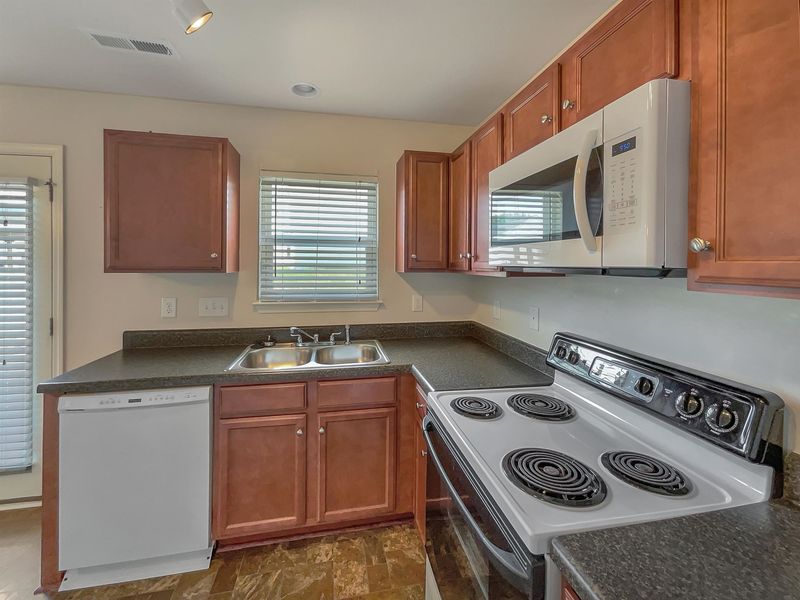 4769 Queen Pierrette St, Raleigh, NC 27610