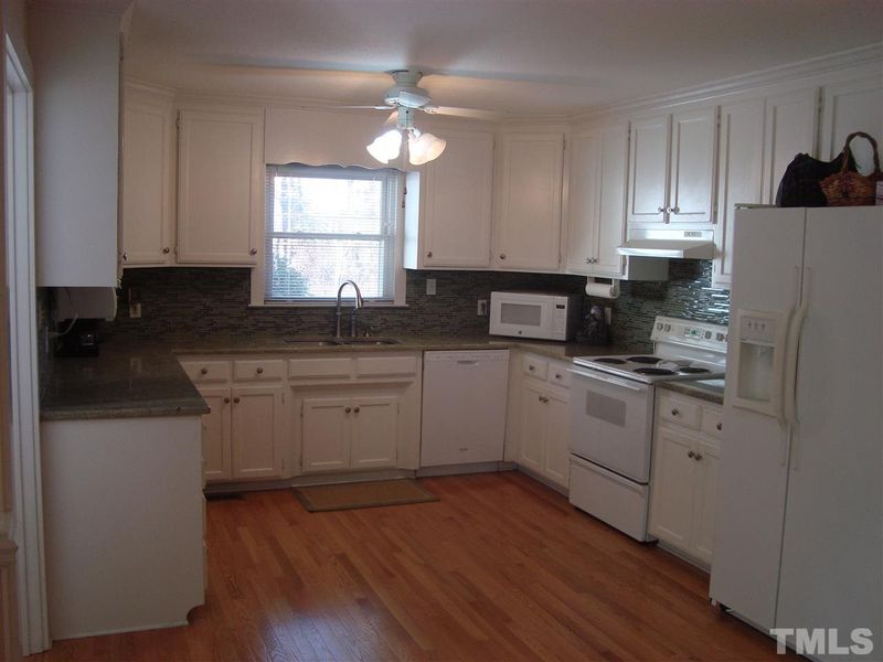 477 Kipling Rd, Fuquay Varina, NC 27526