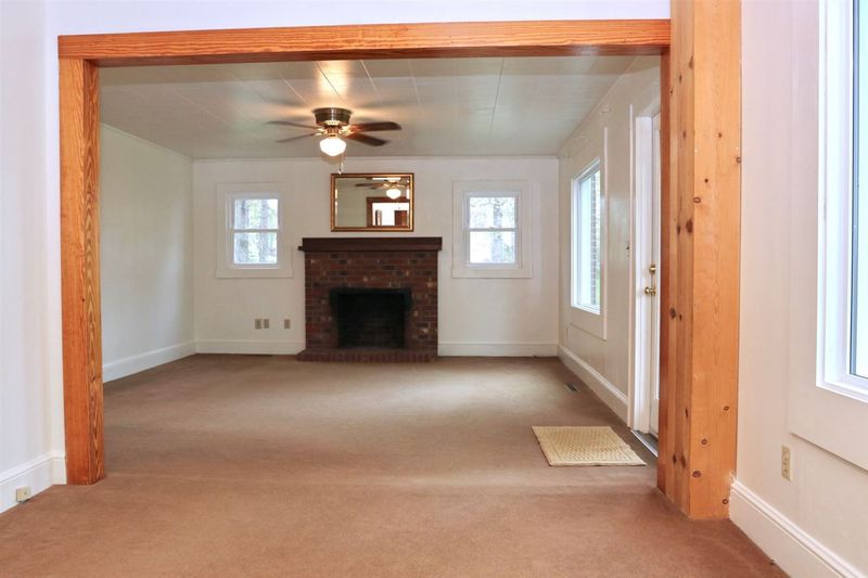 4772 Nc 54 Hw, Graham, NC 27253