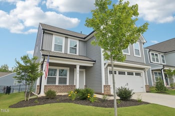 478 Curling Creek Dr, Clayton, NC 27527