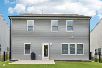 478 Curling Creek Dr, Clayton, NC 27527