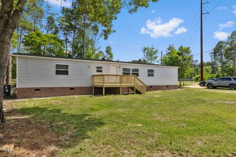 4783 Madison Dr, Hope Mills, NC 28348