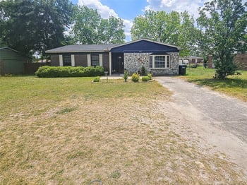 4787 Friar Ave, Fayetteville, NC 28304