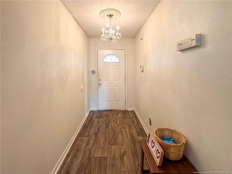4787 Friar Ave, Fayetteville, NC 28304