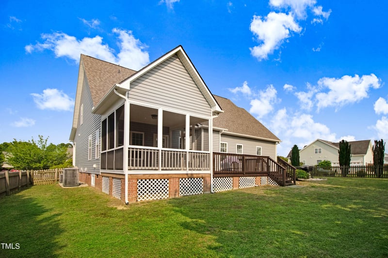 479 Manchester Trl, Clayton, NC 27527