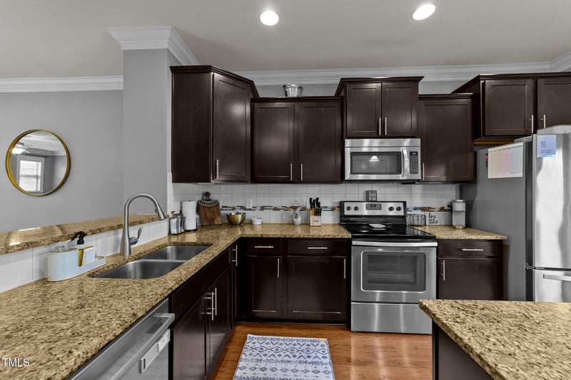 479 Village Commons Ln, Apex, NC 27502