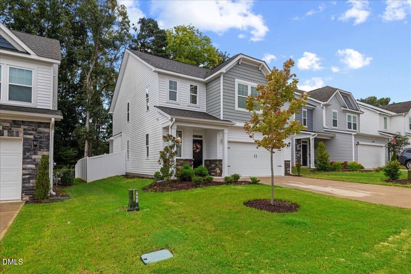 479 Whitley Ridge Dr, Clayton, NC 27527