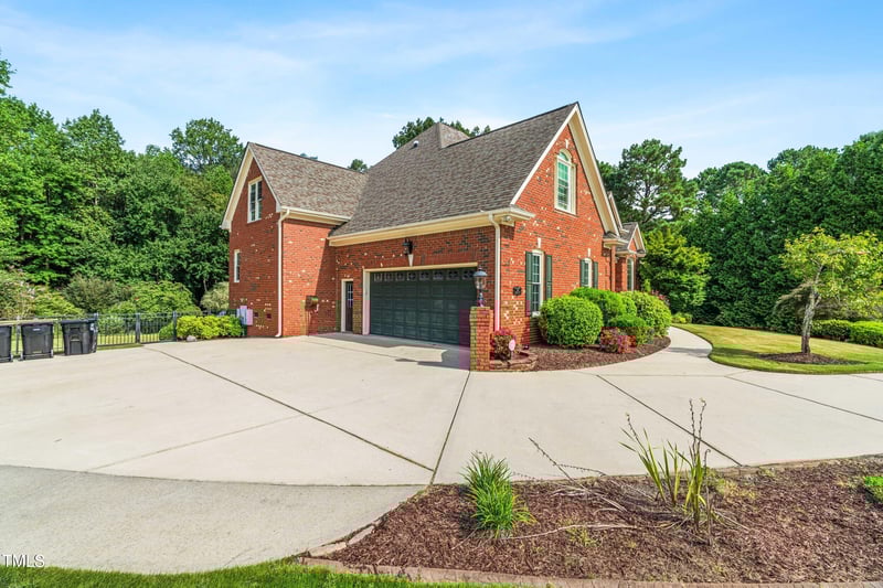 48 Banbury Ct, Garner, NC 27529