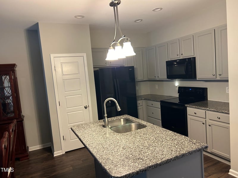 48 Cullen Ct, Clayton, NC 27520