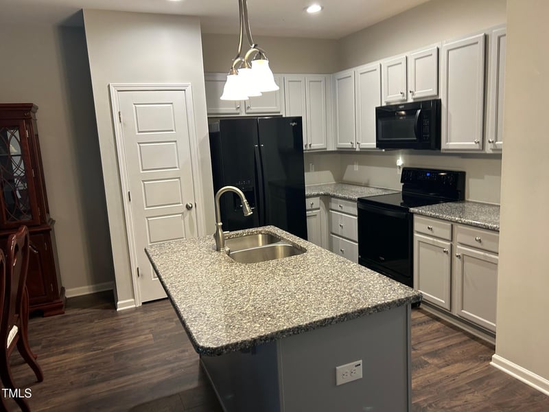 48 Cullen Ct, Clayton, NC 27520