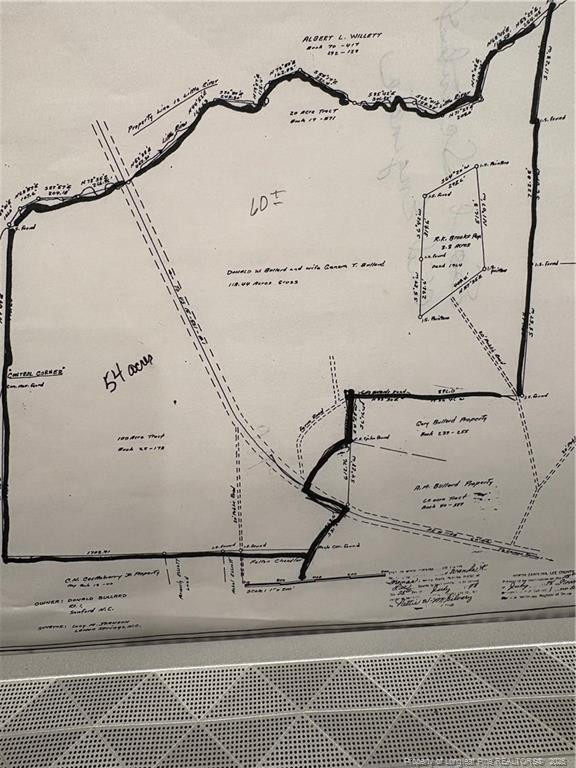 48 Elliott Rd, Sanford, NC 27330