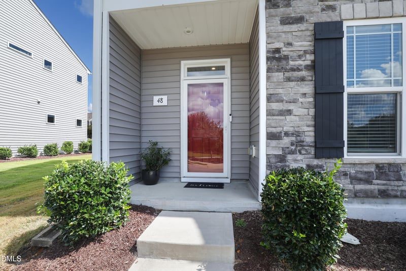 48 Enterprise Dr, Clayton, NC 27520