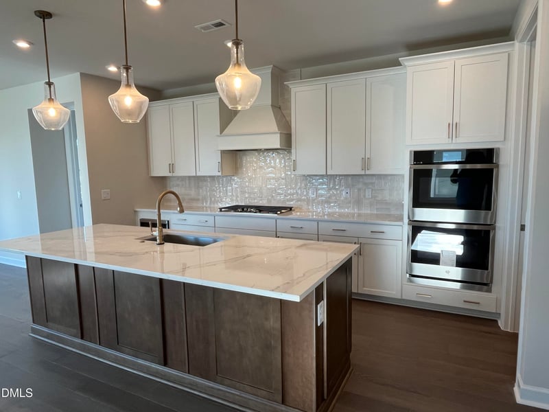 48 Firefly Ln, Fuquay Varina, NC 27526