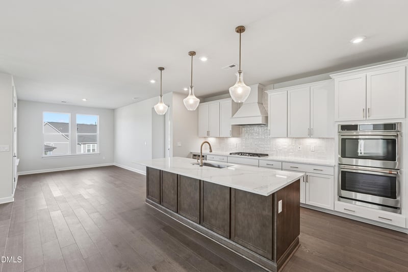 48 Firefly Ln, Fuquay Varina, NC 27526