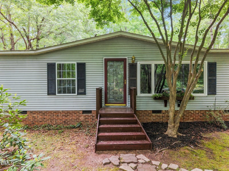 48 Foster Ln, Pittsboro, NC 27312